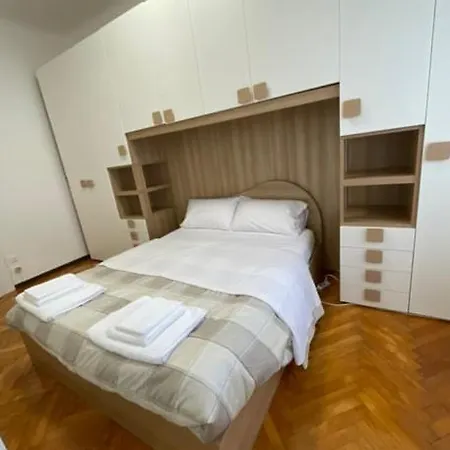 Casa Tua Wifi - Spaziosa Per 4-5 Persone Apartment Trieste